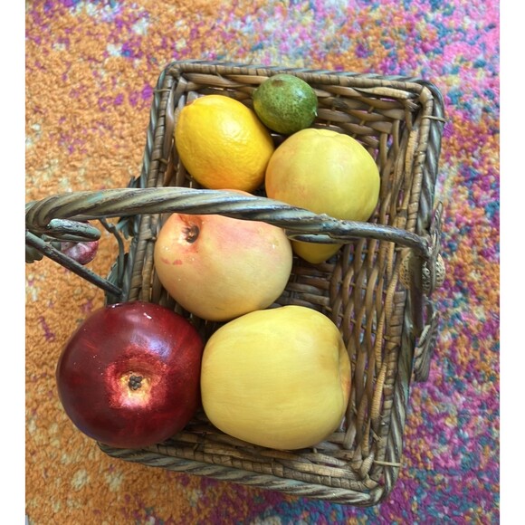 Ceramic Fruit Made in Spain Rare Pieces: Pear, Lemon,Key Lime, Peach, Apples (6) - Picture 1 of 12